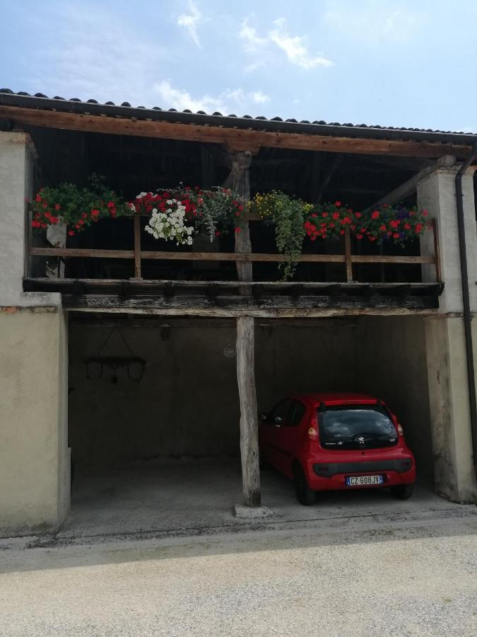 B&B La Casa Di Loretta Paderno Εξωτερικό φωτογραφία