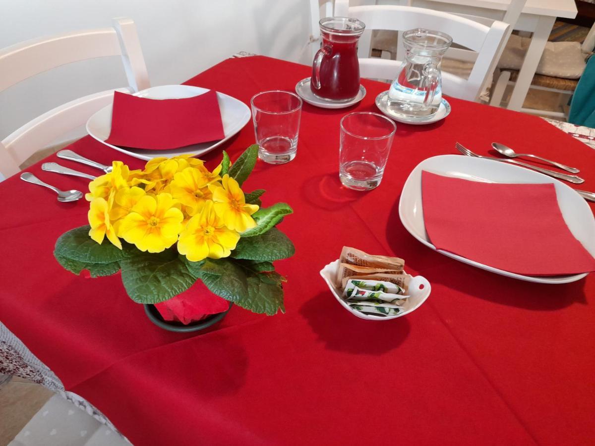 B&B La Casa Di Loretta Paderno Εξωτερικό φωτογραφία
